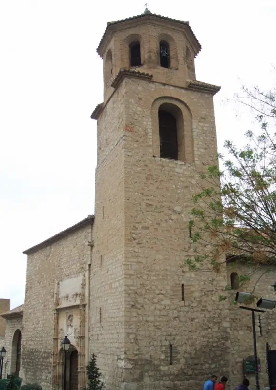 Iglesia y barrio de la Magdalena