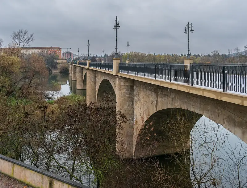 Puente de Piedra