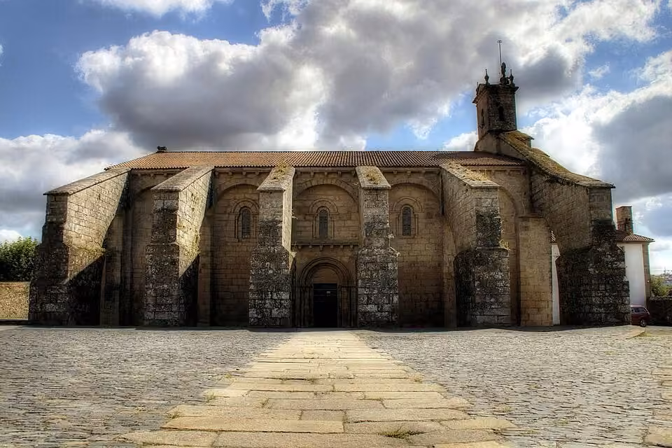 Colegiata de Sar